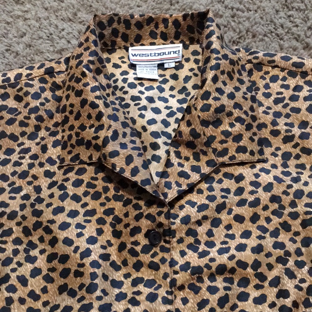 Westbound Ladies Leopard Print Button Blouse Sz L - image 3